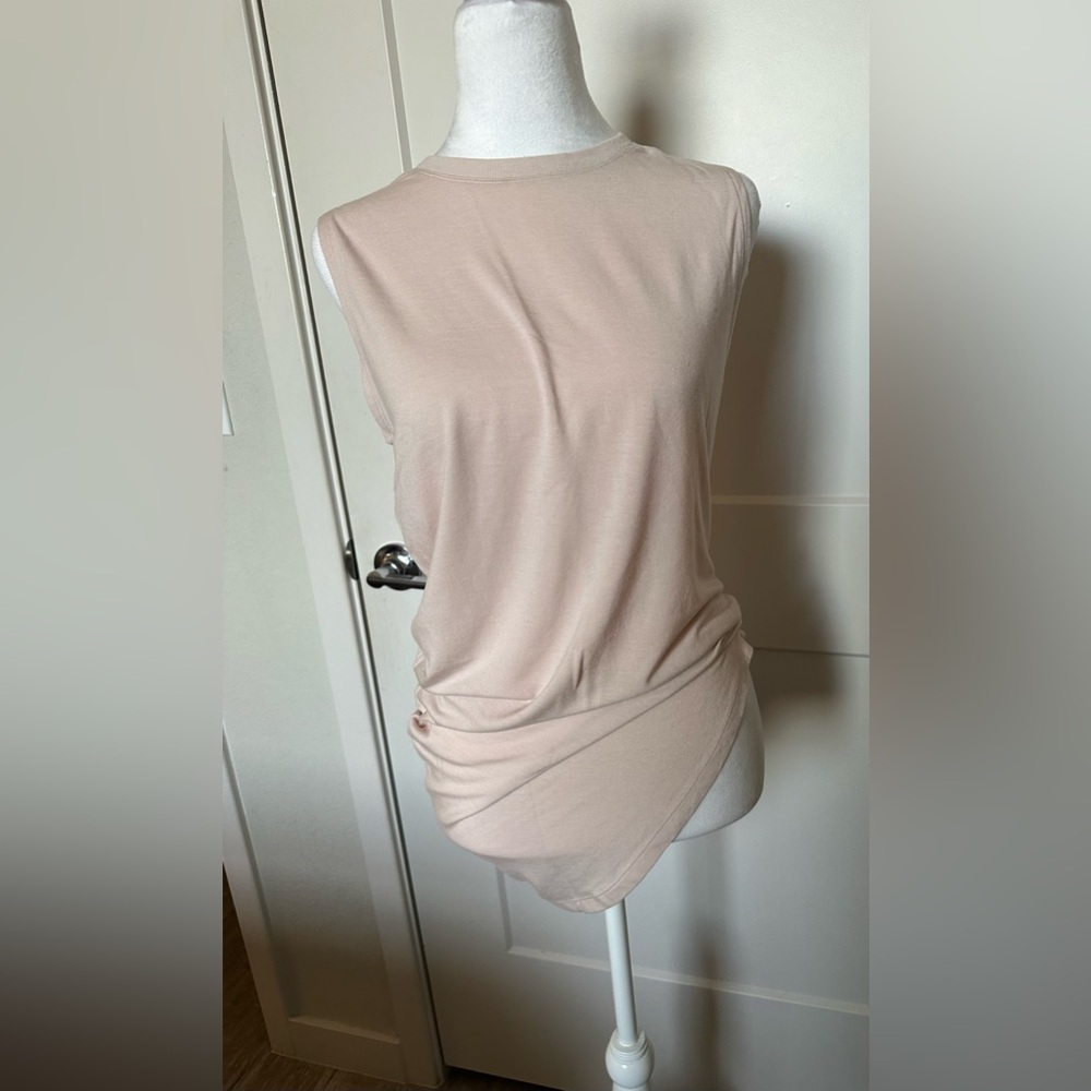Athleta sports top